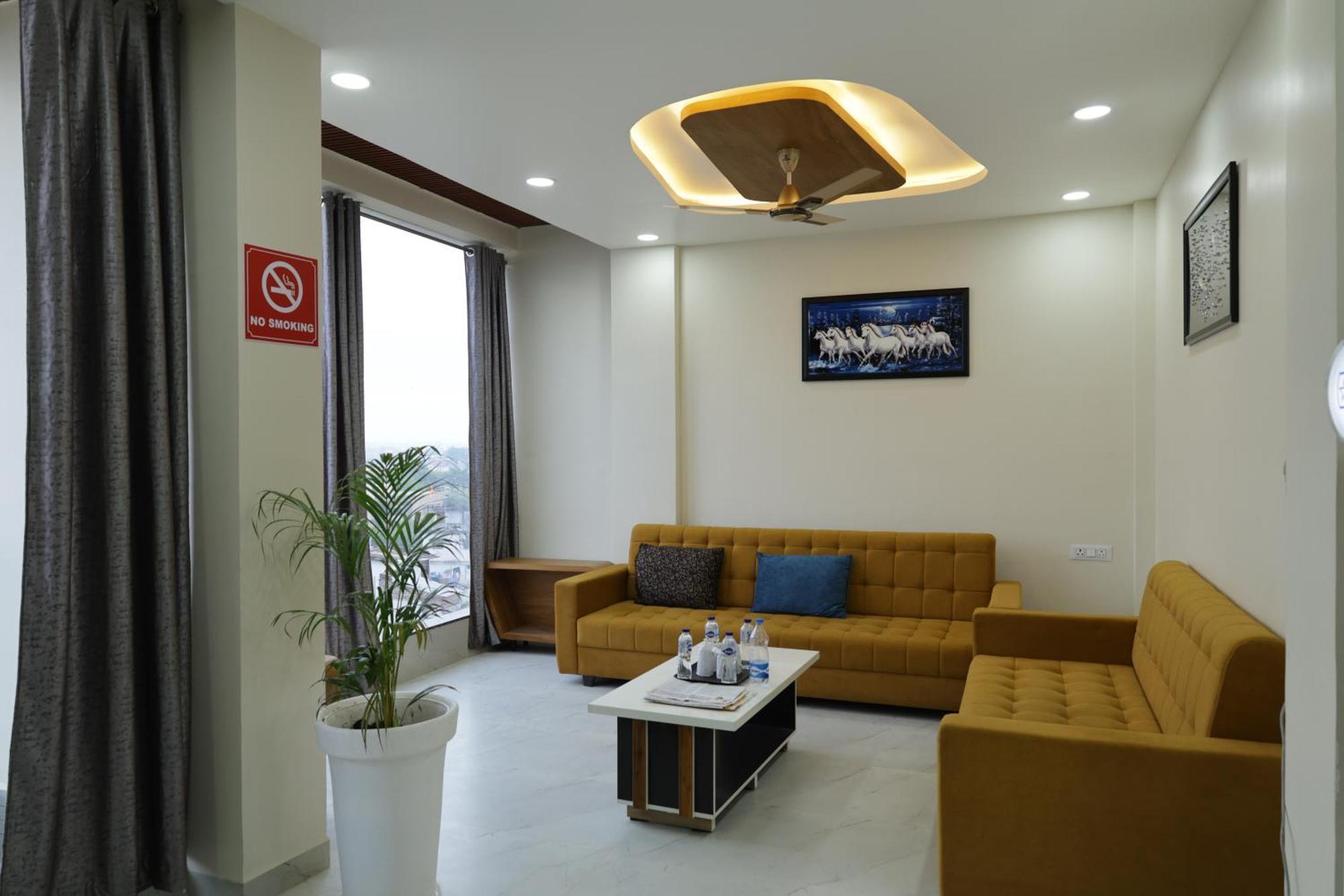 Hotel The Prime Land Hoshangabad Exterior photo